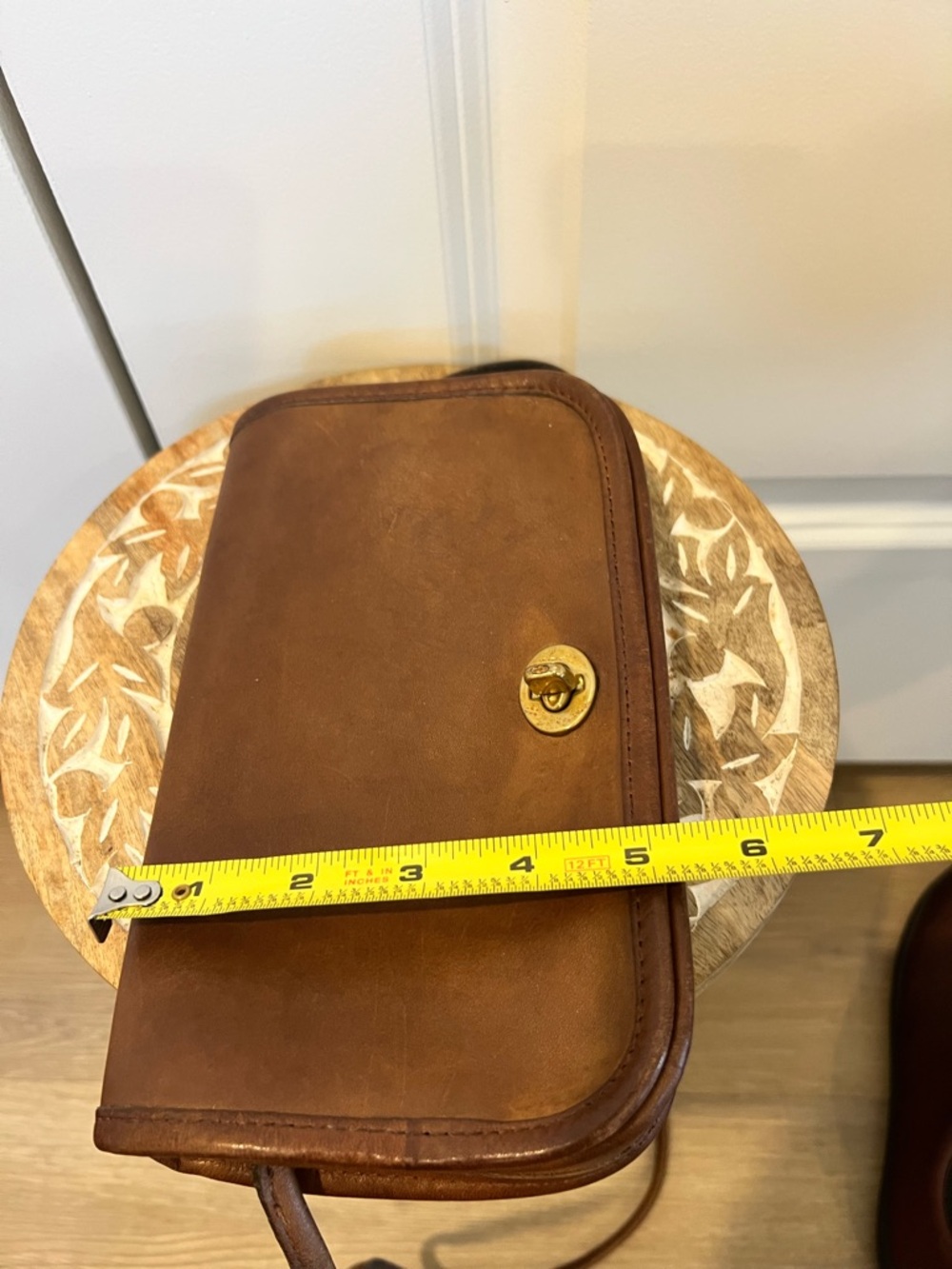 VTG. 70’s Coach NYC  Dinky Penny Classic Brown Leather Crossbody Bag - Picture 11 of 14